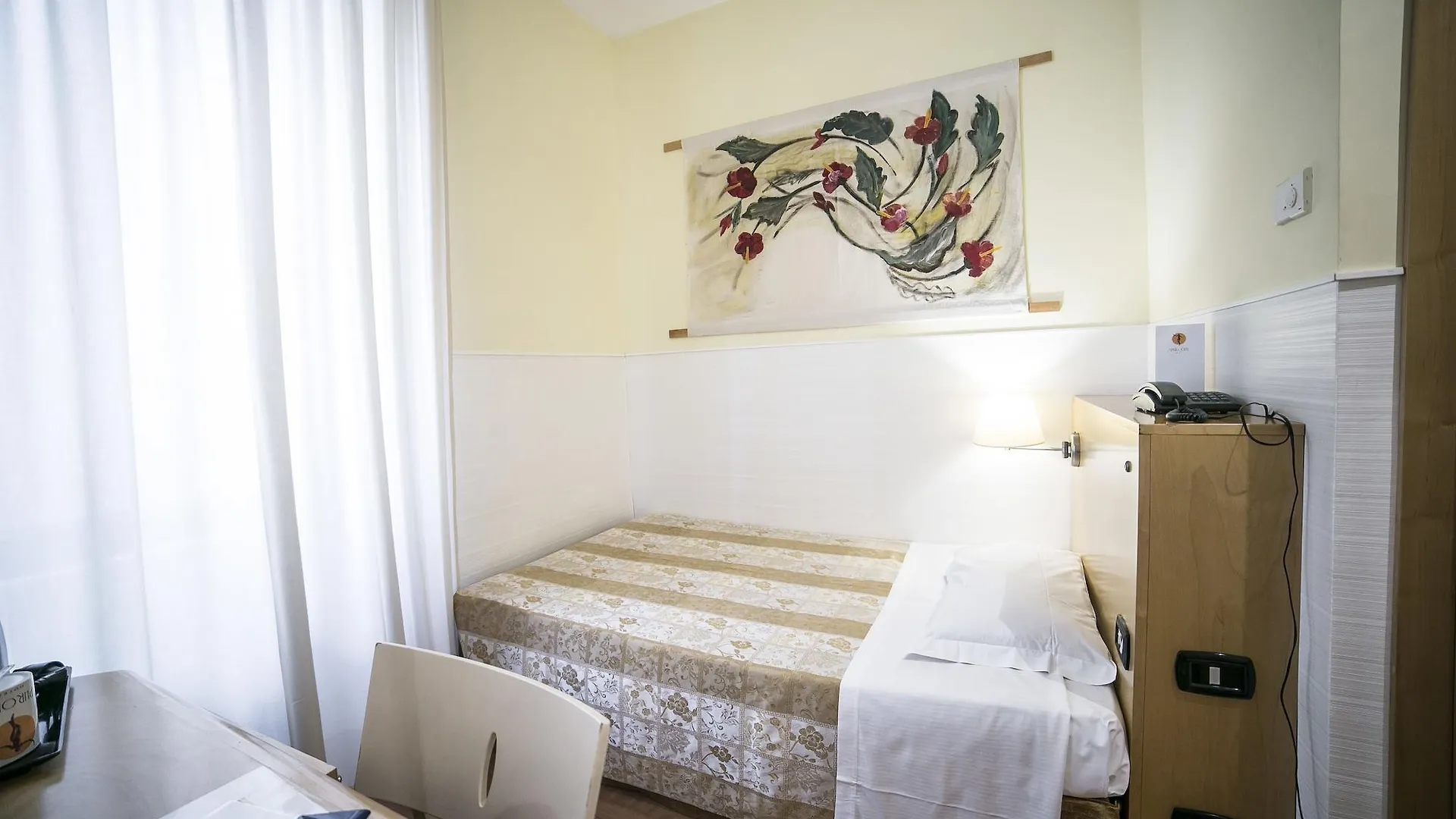 ****  Hotel Aphrodite Рим Италия
